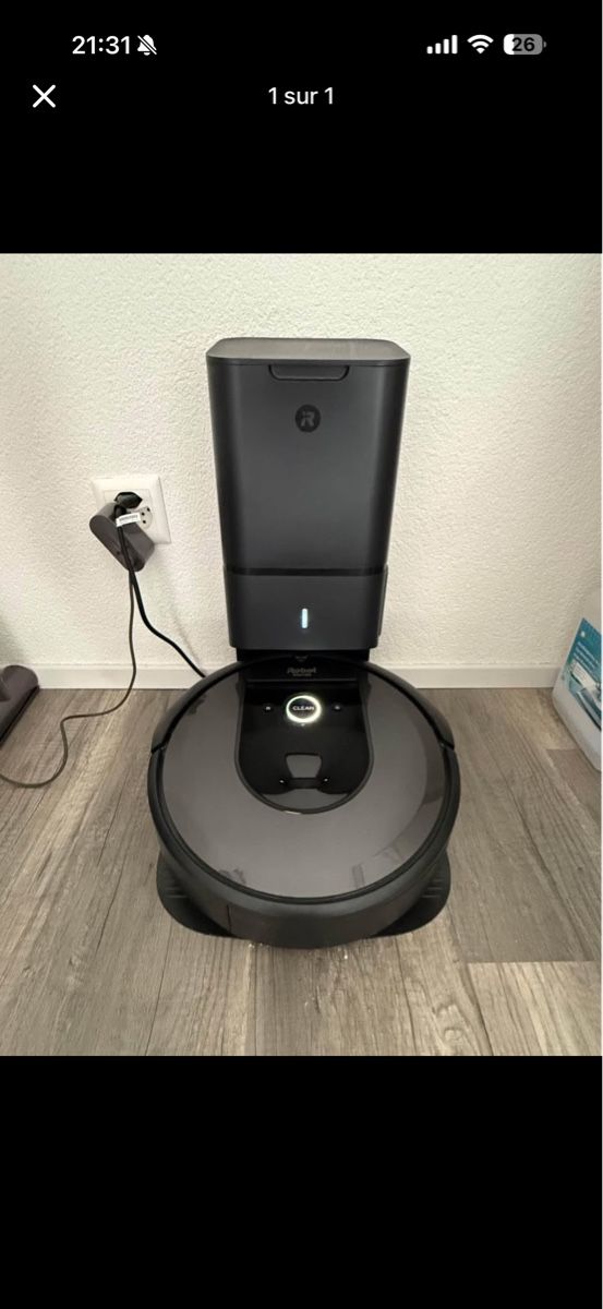 Irobot Staubsauger & Zubehör: iRobot Roomba Combo i8+ – Gebraucht aus Le Locle von eld_8lqw