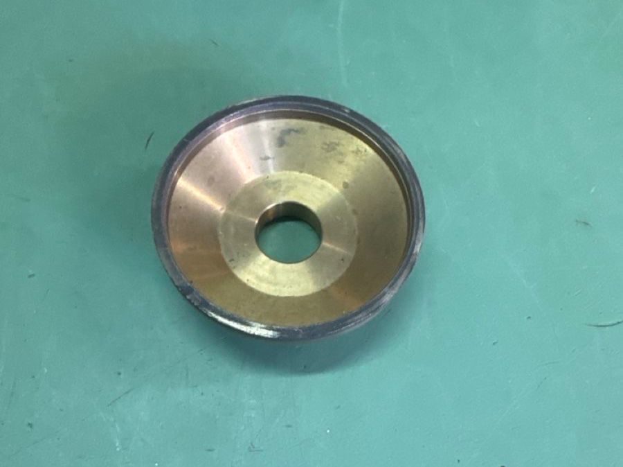 Tutti gli attrezzi: Meule diamenté – Usato da Aarberg venduto da SNMachines