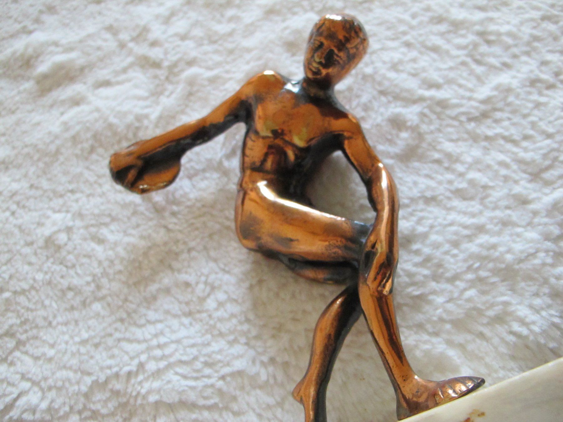 Skulpturen & Statuen: Bronze Skulptur Figur Diskuswerfer Alt ca. 1 Kg Schwer – Gebraucht aus Altnau von LinaAuktion 3