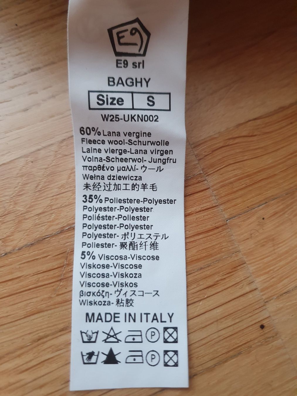 E9 Pulls & Sweat-shirts: E9 "Baghy" Wollpullover Hoodie  Kaputzenpulli Gr. S schwarz – D'occasion à Stein am Rhein par fusselmaus 5