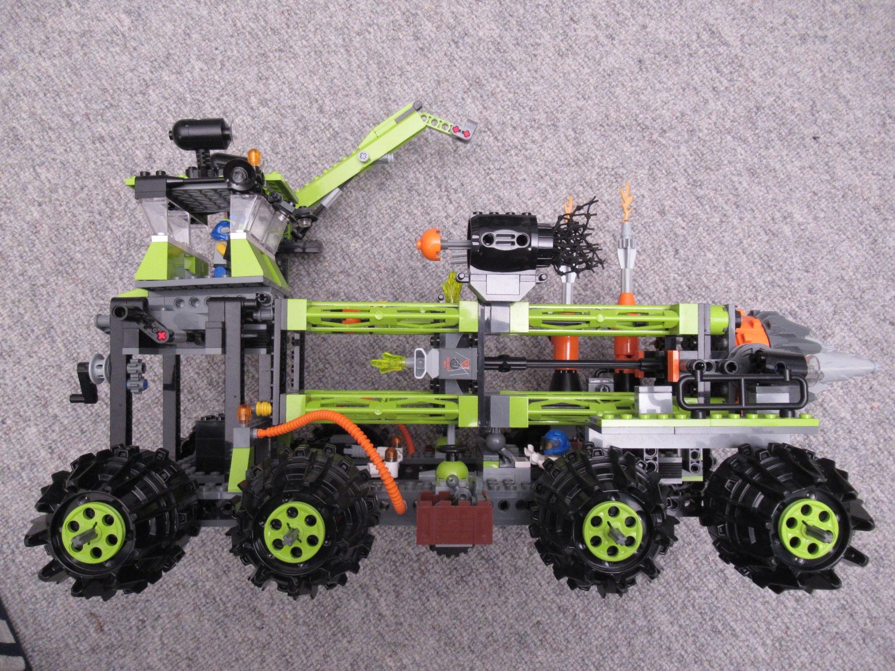 Lego Kit di costruzioni: Lego Titanium Command Rig Nr. 8964 – Usato da Obergösgen venduto da cairn 8