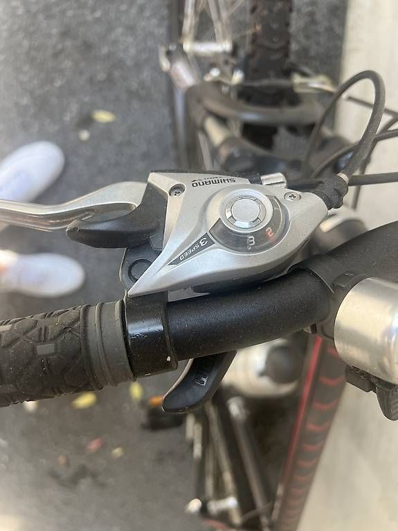 Velos: Vélo  – Gebraucht aus La Tour-de-Peilz von Lucky93 2