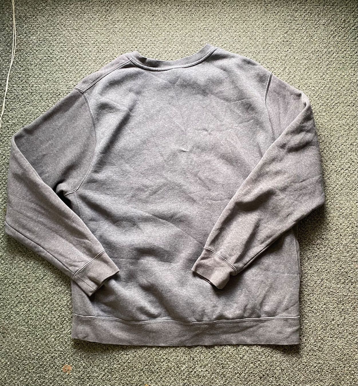 Nike Maglioni & Felpe: Nike Pullover Grau, Top Zustand, Grösse XL – Usato da Lyss venduto da pau_96dm 1