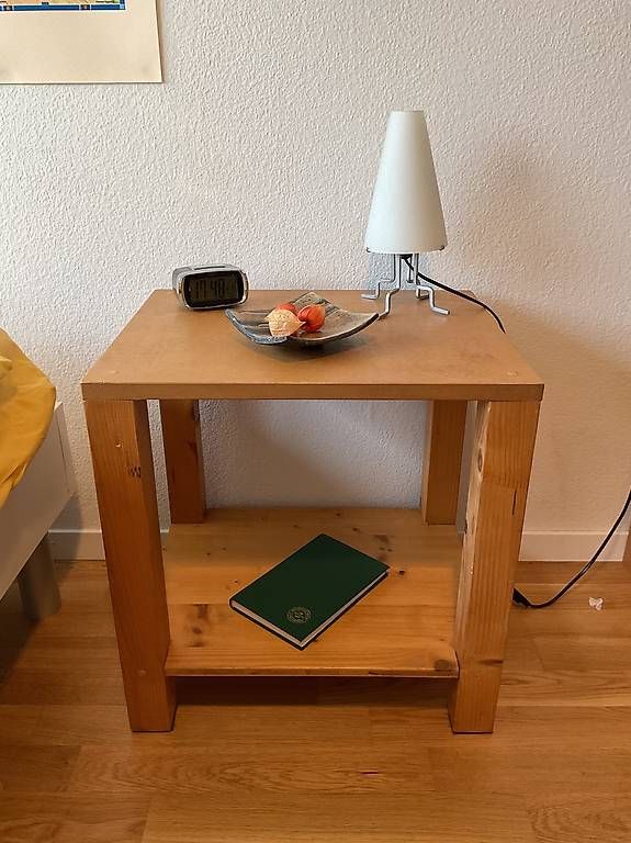 Comodini: Tischli // Table de chevet // Bedside Table – Usato da Cologny venduto da els_tvj8 1