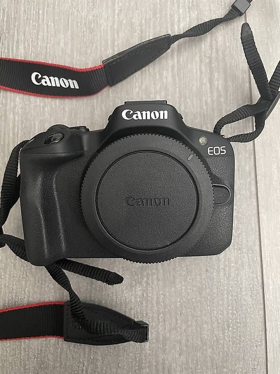 Canon Fotocamera: Canon EOS R50 kit – Usato da Meyrin venduto da 12kmi17 1