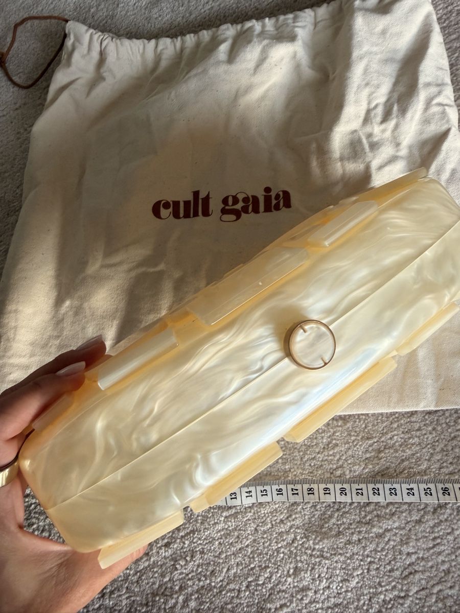 Cult Gaia Taschen für Damen: Cult Gaia bag – Neu (gemäss Beschreibung) aus La Croix (Lutry) von secondhandZara 2