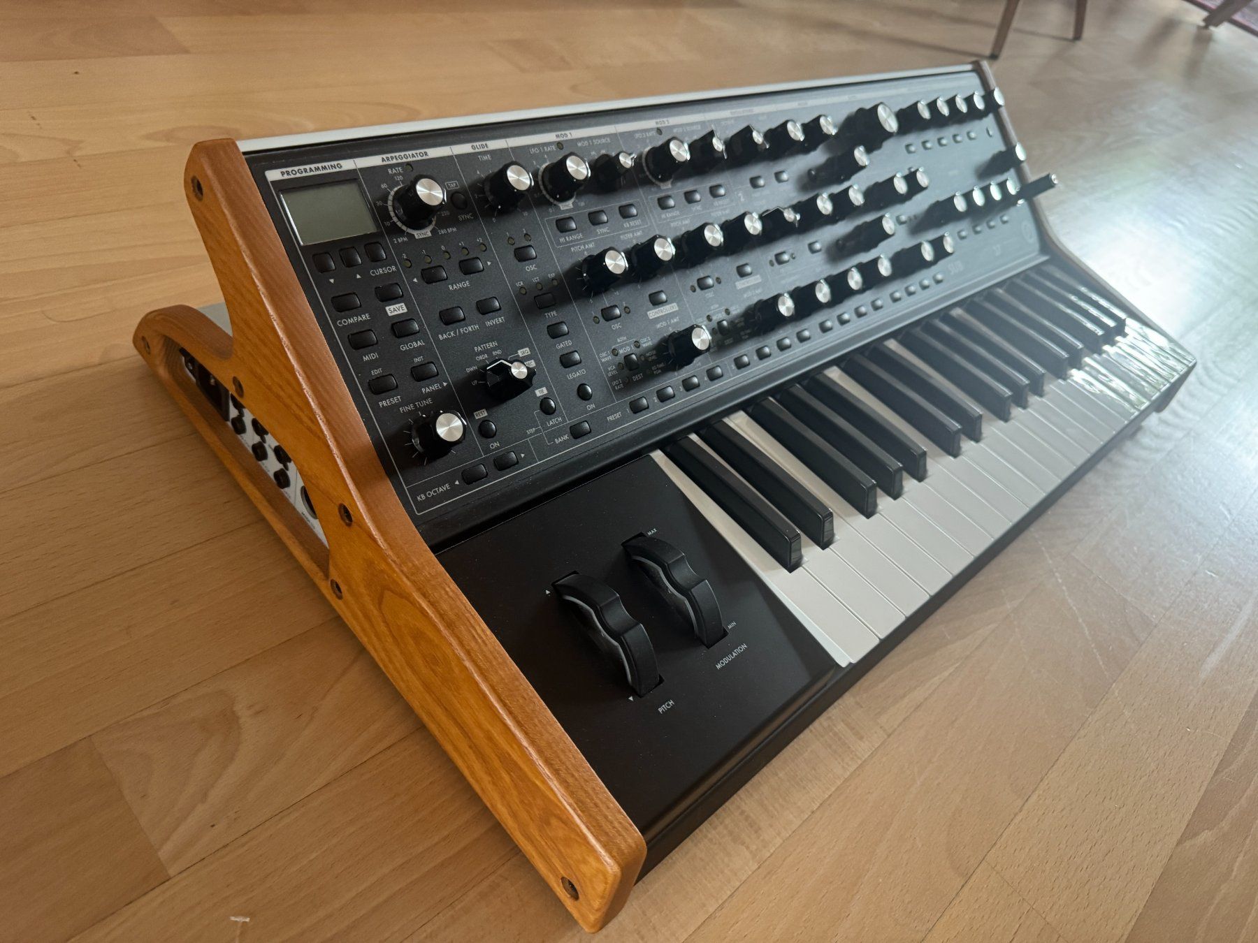 Moog Strumenti musicali: Moog Subsequent 37 – Usato da Zürich venduto da simnik12zh 1