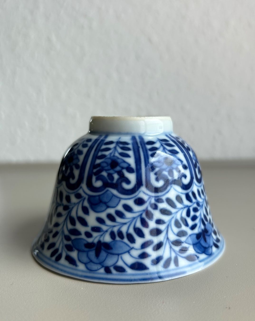 Tazze: A Chinese Qing Dynasty cup – Usato da Genève venduto da Noemie.wrmsi 1