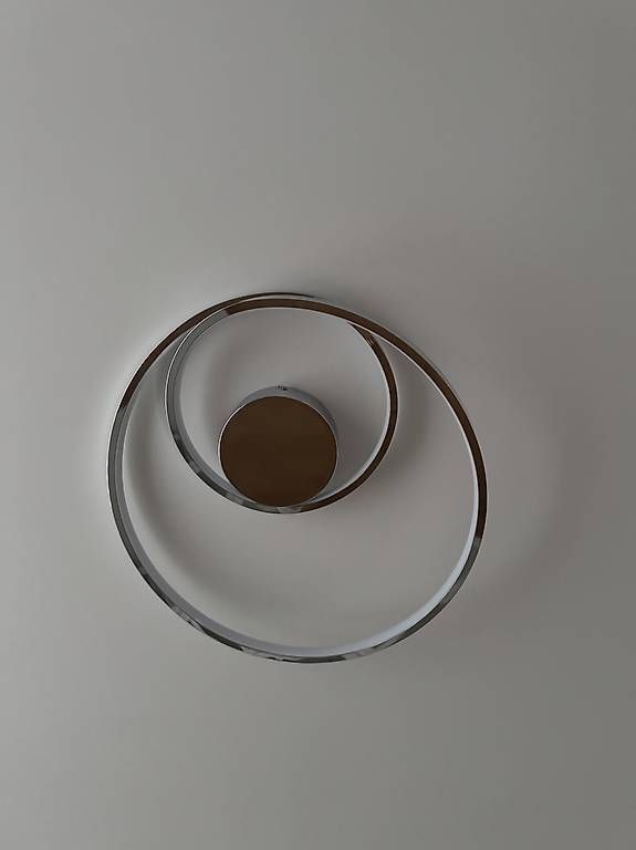 Lustres & lampes de plafonds: LED-Deckenleuchten mit Ringdesign – D'occasion à Oberbüren par dijbdn