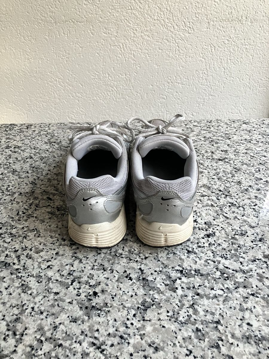 Nike Scarpe da uomo: Nike P-6000 Silber/Weiss Gr. 42.5 – Usato da Werthenstein venduto da LEGE77 3