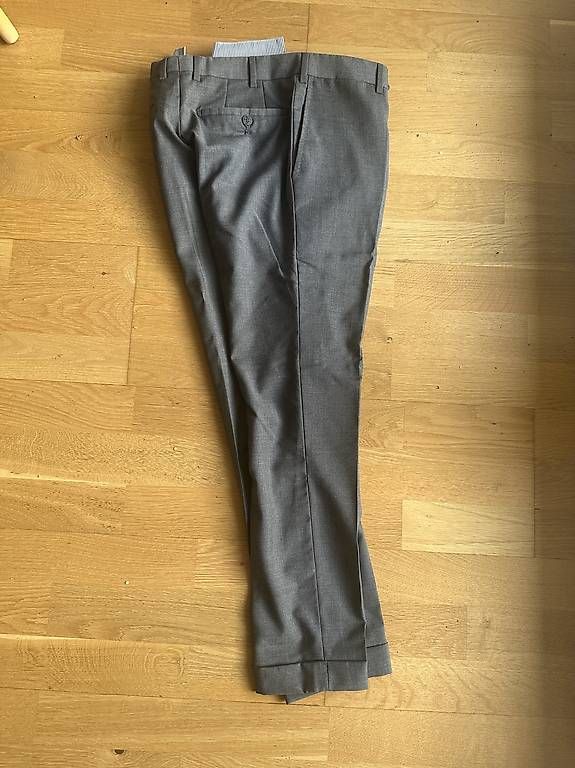 Boggi Pantaloni: Boggi Milano Hose 46 – Usato da Köniz venduto da ver_7ngz 2