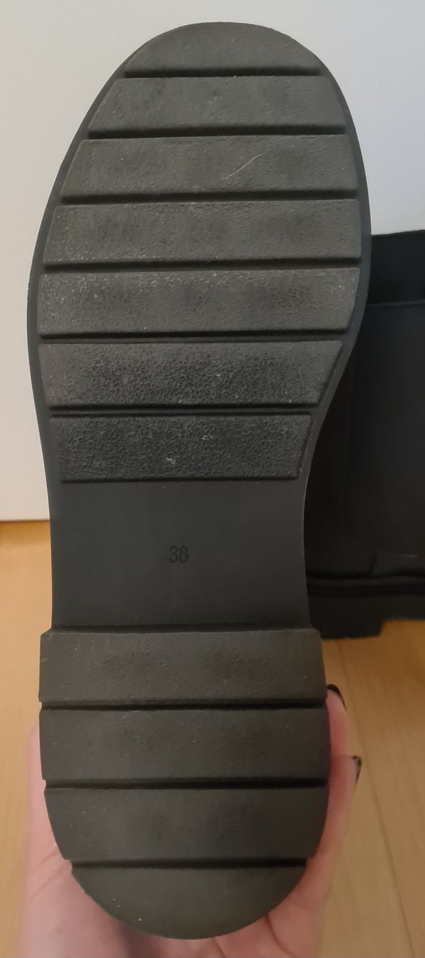 Damenschuhe: Stiefel – Neu (gemäss Beschreibung) aus Glattpark(Opfikon) von ejo_m8fr 1