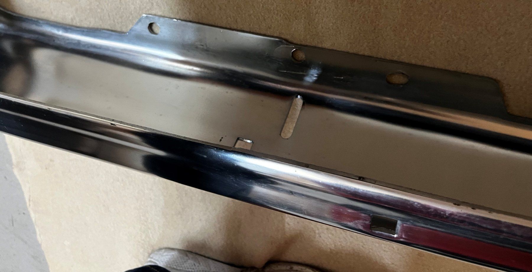 Jeep Alle Autoersatzteile: Stossfänger Jeep Cherokee Wagoneer 15212387 – Neu (gemäss Beschreibung) aus Herrliberg von Imperial1970 5