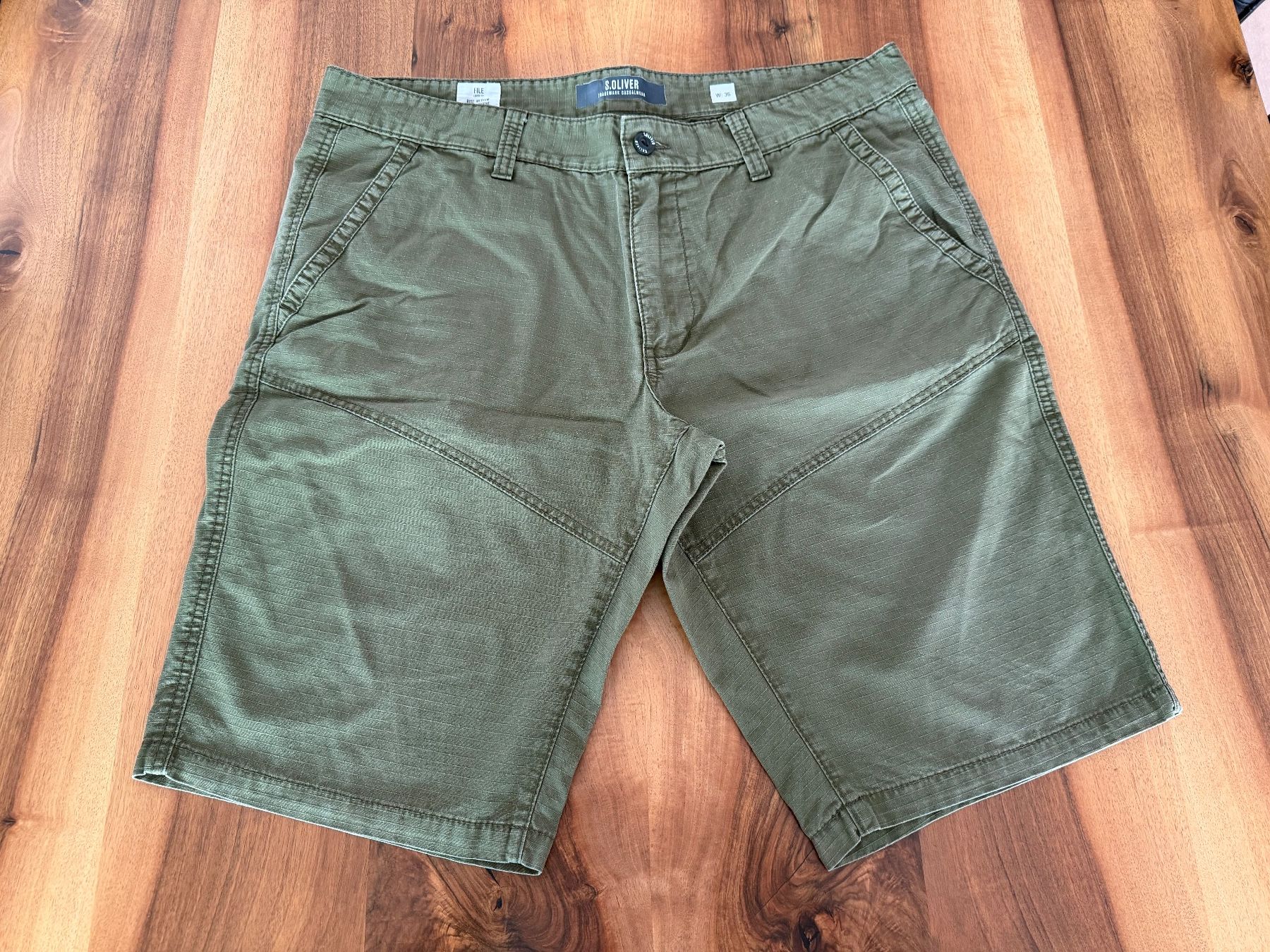 S.Oliver Hosen: Shorts, s.Oliver, Grösse 36 – Gebraucht aus Haslen AI von s176