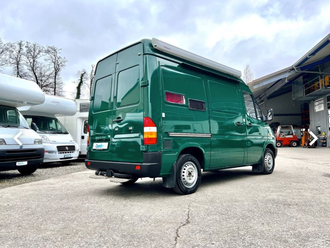 Mercedes-Benz Veicoli da campeggio: mercedes camper 212d 4.8m – Usato da MASSAGNO venduto da 392151 1