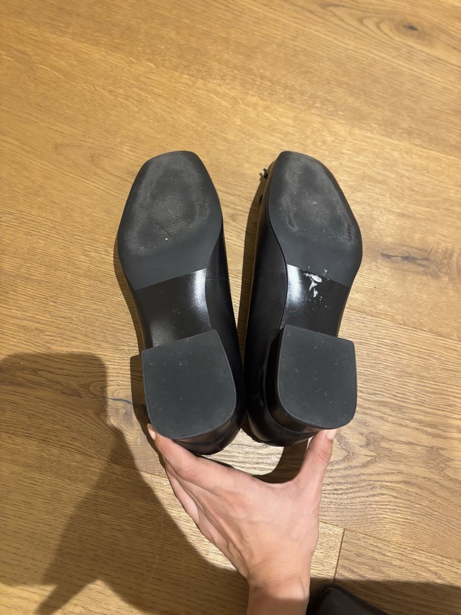 Scarpe da donna: Ballerinas/Pumps aus Leder – Usato da Thörigen venduto da Lable 3