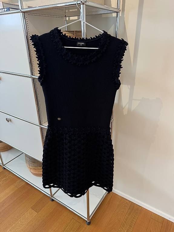 Chanel Vestiti: CHANEL KLEID BLACK – Nuovo (secondo la descrizione) da Schwyz venduto da bofb 1