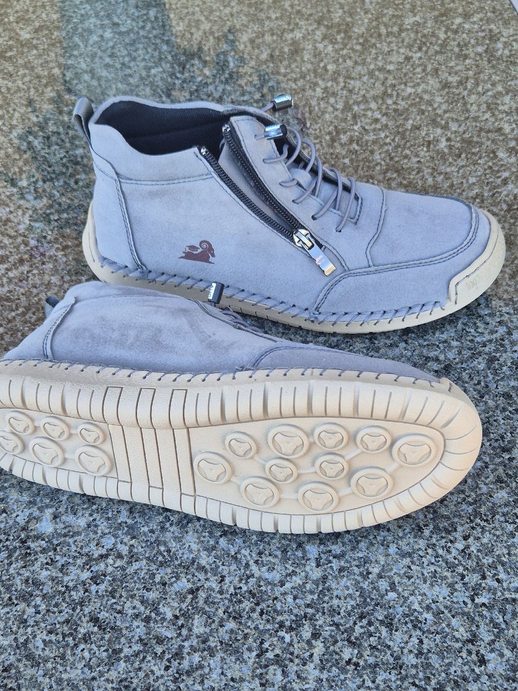 Scarpe da donna: Sneakers-Damen – Nuovo (secondo la descrizione) da Altstätten SG venduto da Shila8schwarz 2
