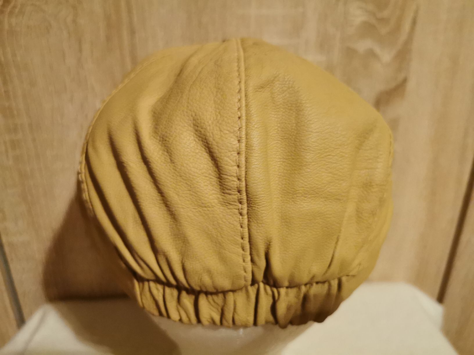 Copricapi, berretti & cappellini: Leder Kappe 1 Size – Nuovo e nell'imballaggio originale da Schlieren venduto da vlalif 1