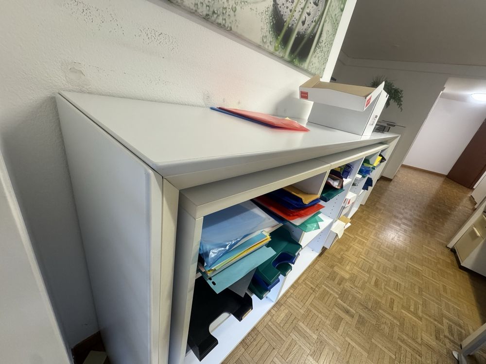 Meuble de réception/bureau long blanc et moderne (Gebraucht) in