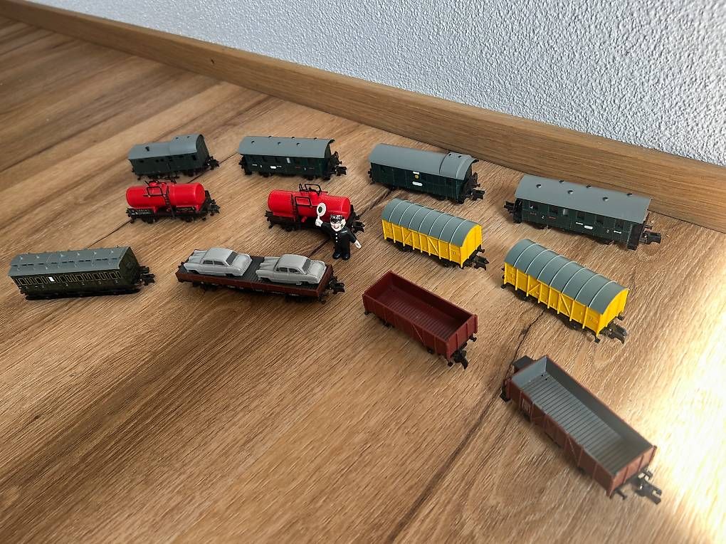 Modelleisenbahnen: Rokal Züge und Wagons  – Gebraucht aus Altdorf UR von fra_7z9x 1
