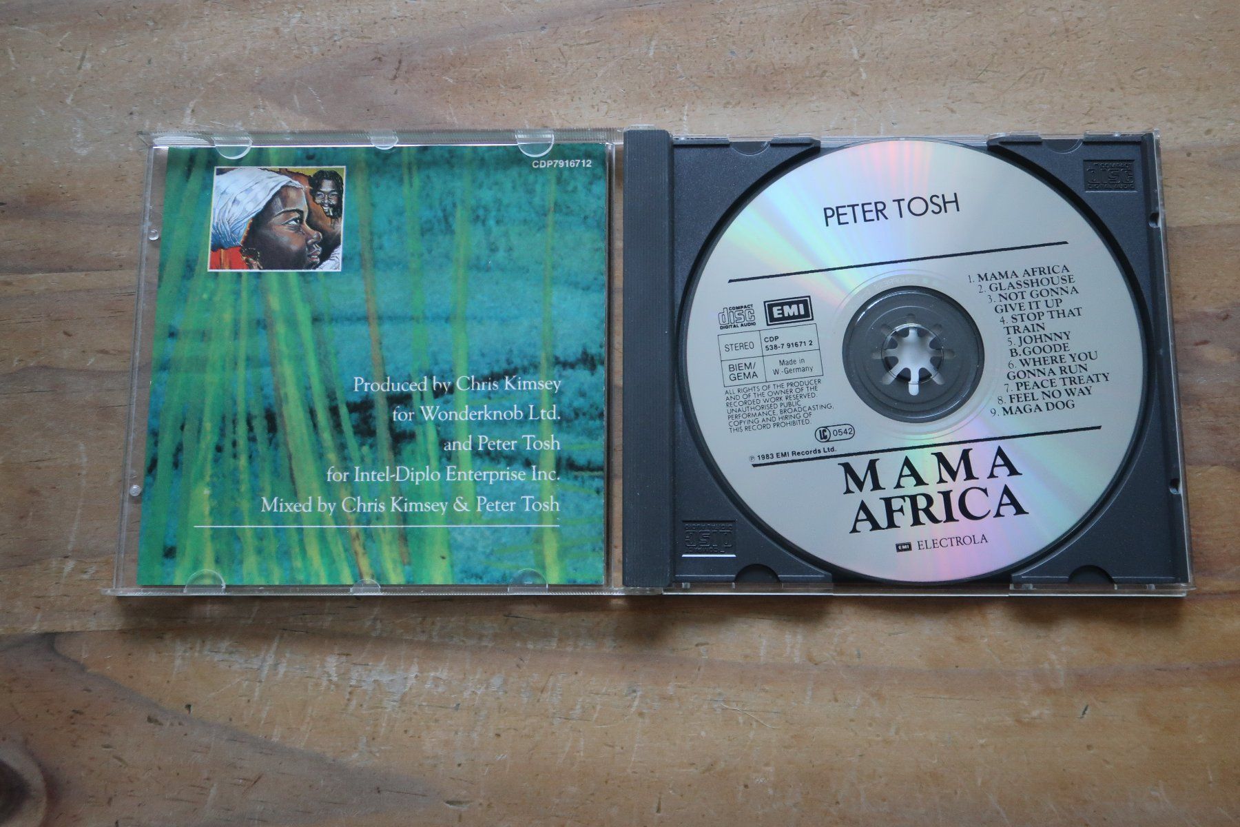 CD: PETER TOSH - MAMA AFRICA - CD – Usato da Basel venduto da Patiscat 3