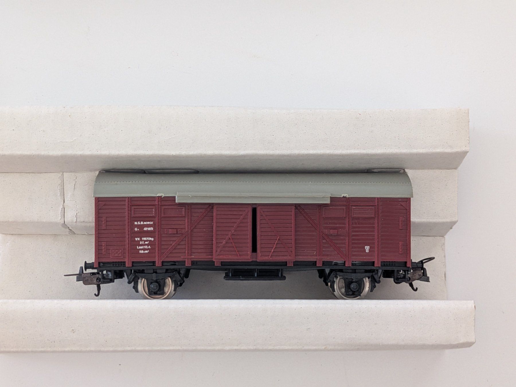 Lima Modellini di ferrovie: Lima Güterwagen 303101 – Usato da Künten venduto da Dfog
