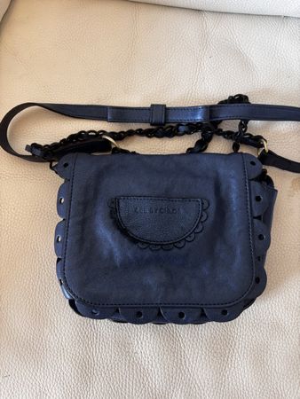 Sac bandoulière SEE BY CHLOE en cuir bleu métallisé avec log
