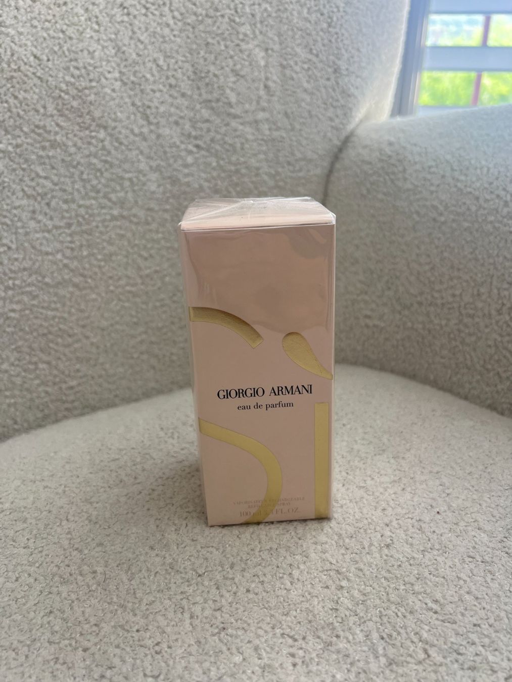 Armani Profumi & Eau de Toilette: Giorgio Armani Si Eau de Parfum 100ml Neu – Nuovo e nell'imballaggio originale da Wald ZH venduto da sarasv