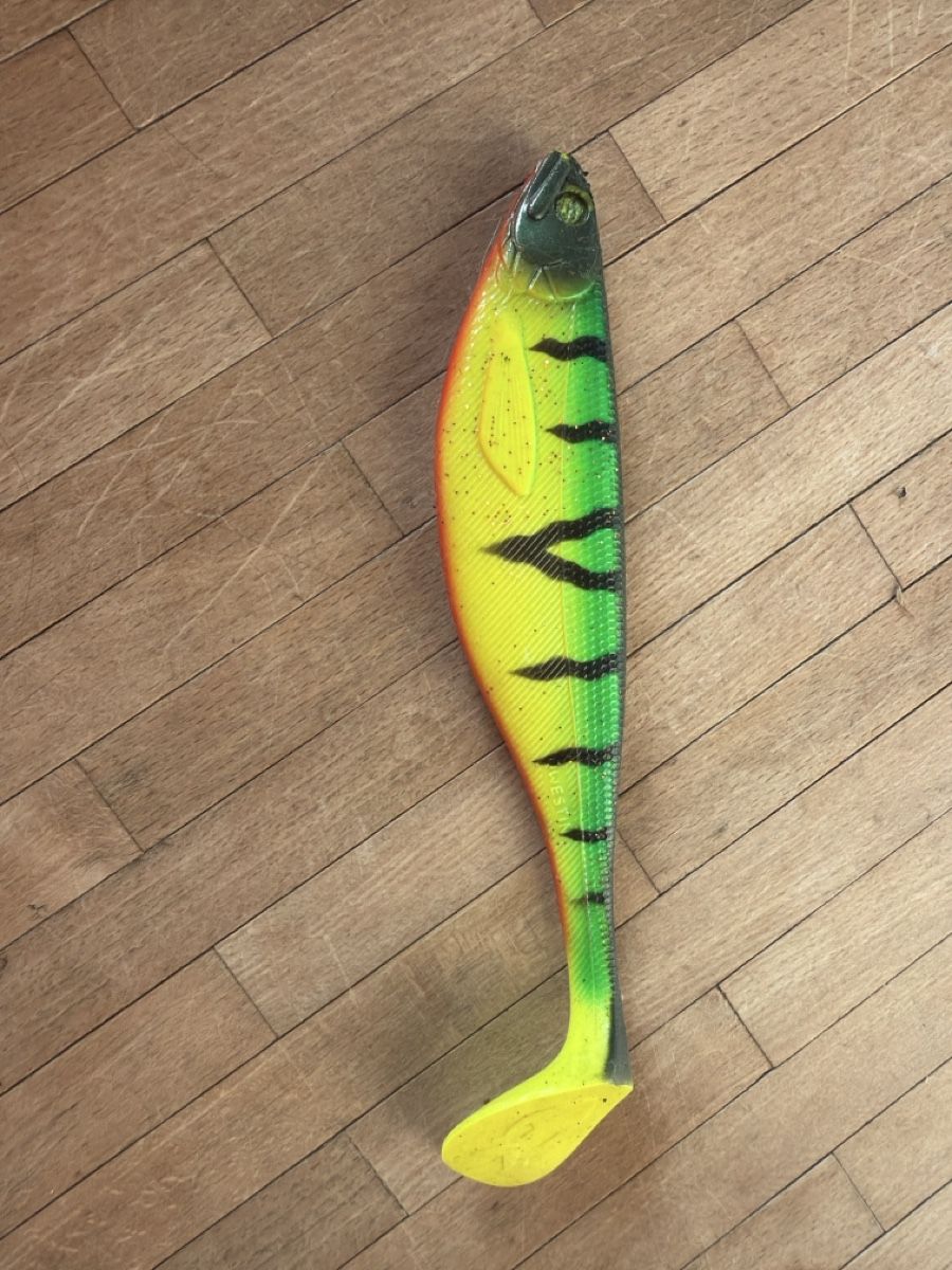Westin Appâts: Gummifisch Barschimitat Raubfischköder 14cm neu – D'occasion à Herisau par thefisherking