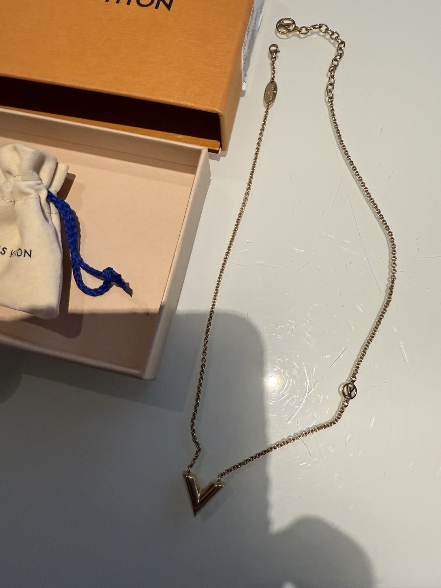 Louis Vuitton Catenine: Louis Vuitton Halskette Damen – Usato da Widnau venduto da RetoW01 2
