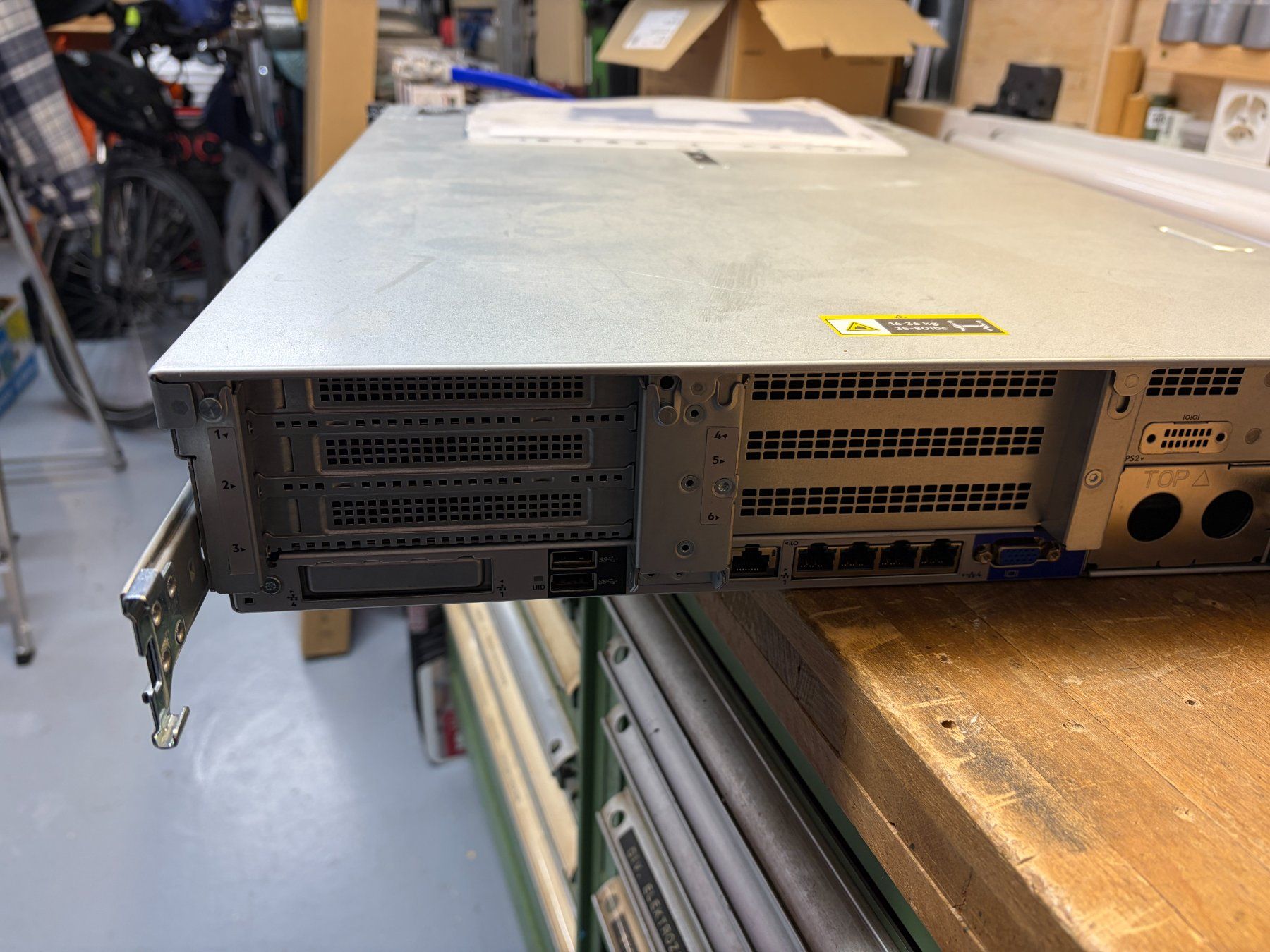 Hewlett Packard Serveurs: HP ProLiant DL 380 G10 / Server – D'occasion à Rüttenen par Enboe 6