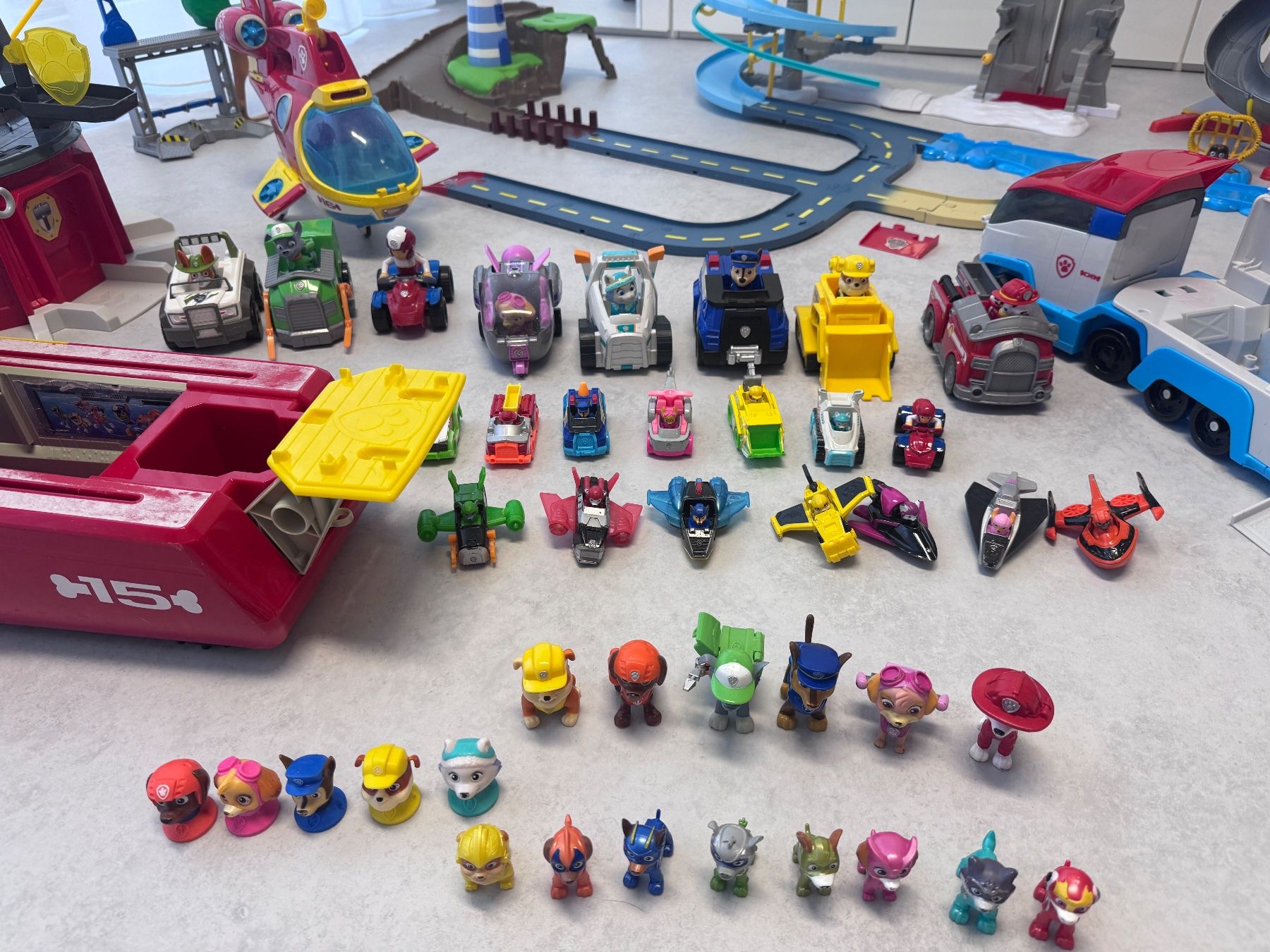 Giocattoli: Paw Patrol Set – Usato da Bonaduz venduto da lut_6rts 1