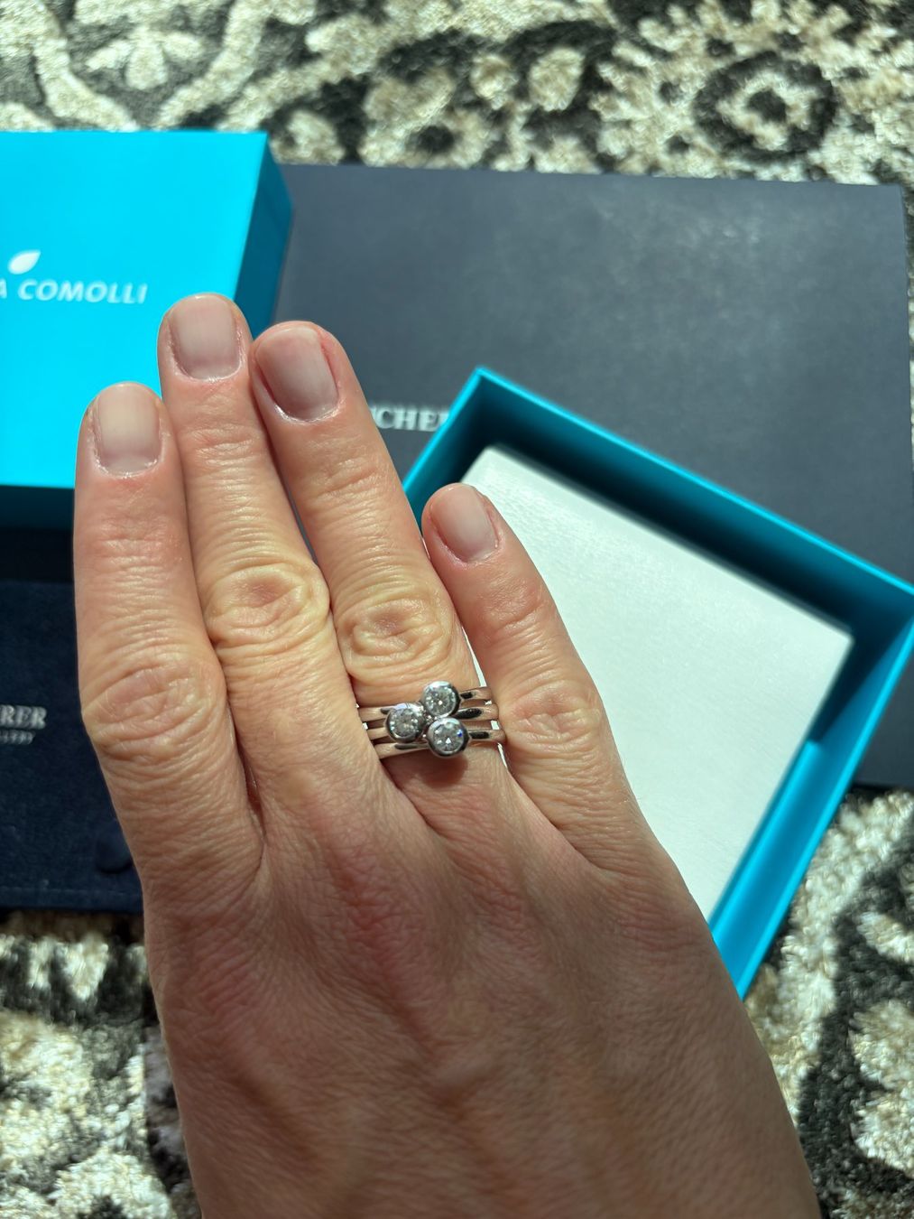 Ringe: 3 TAMARA COMOLLI BOUTON Solitaire Diamond Ring – 18K White – Neu (gemäss Beschreibung) aus Zumikon von Grenquila 1