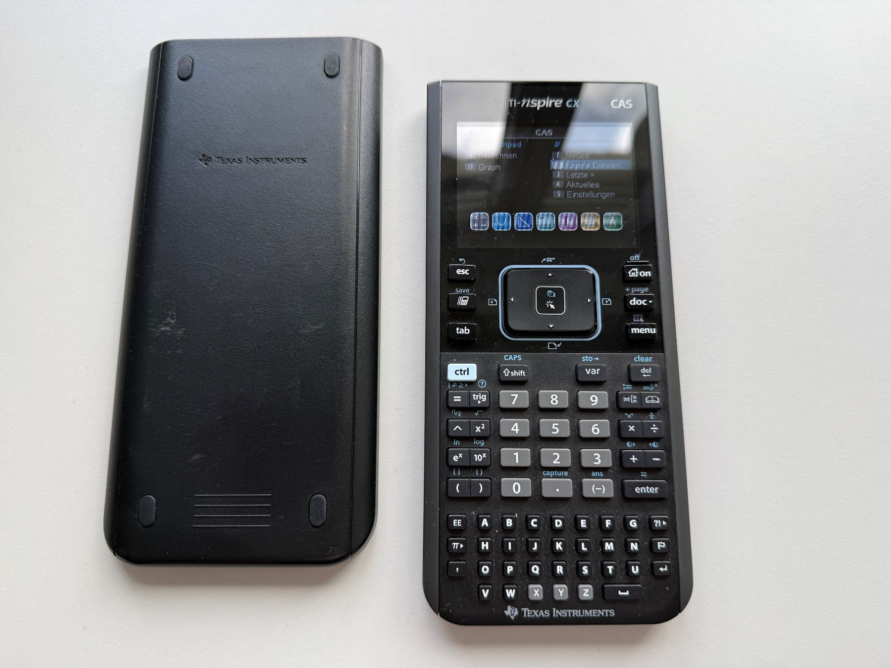 Texas Instruments Calculatrices: TI-Nspire CX CAS – D'occasion à Russikon par manureloop