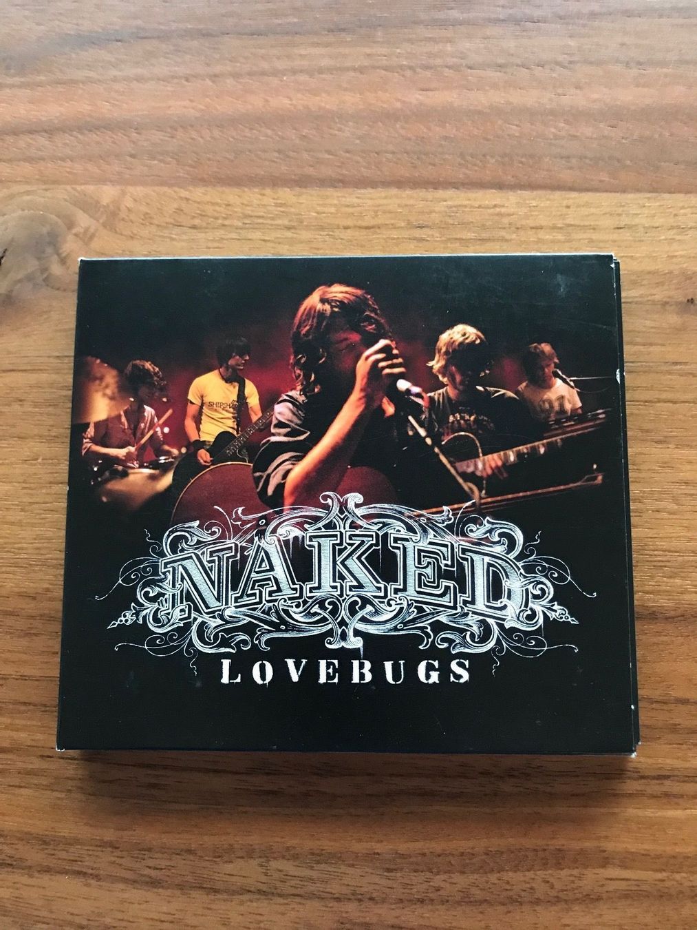 CD: CD Lovebugs - Naked – Usato da Merenschwand venduto da katerchen01