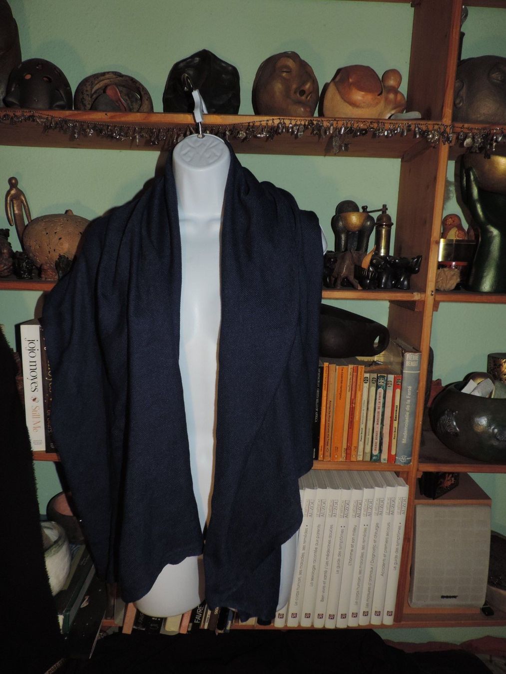 Foulard & Sciarpe: pashmina large bleu marine – Usato da Genève venduto da Axelle333 6