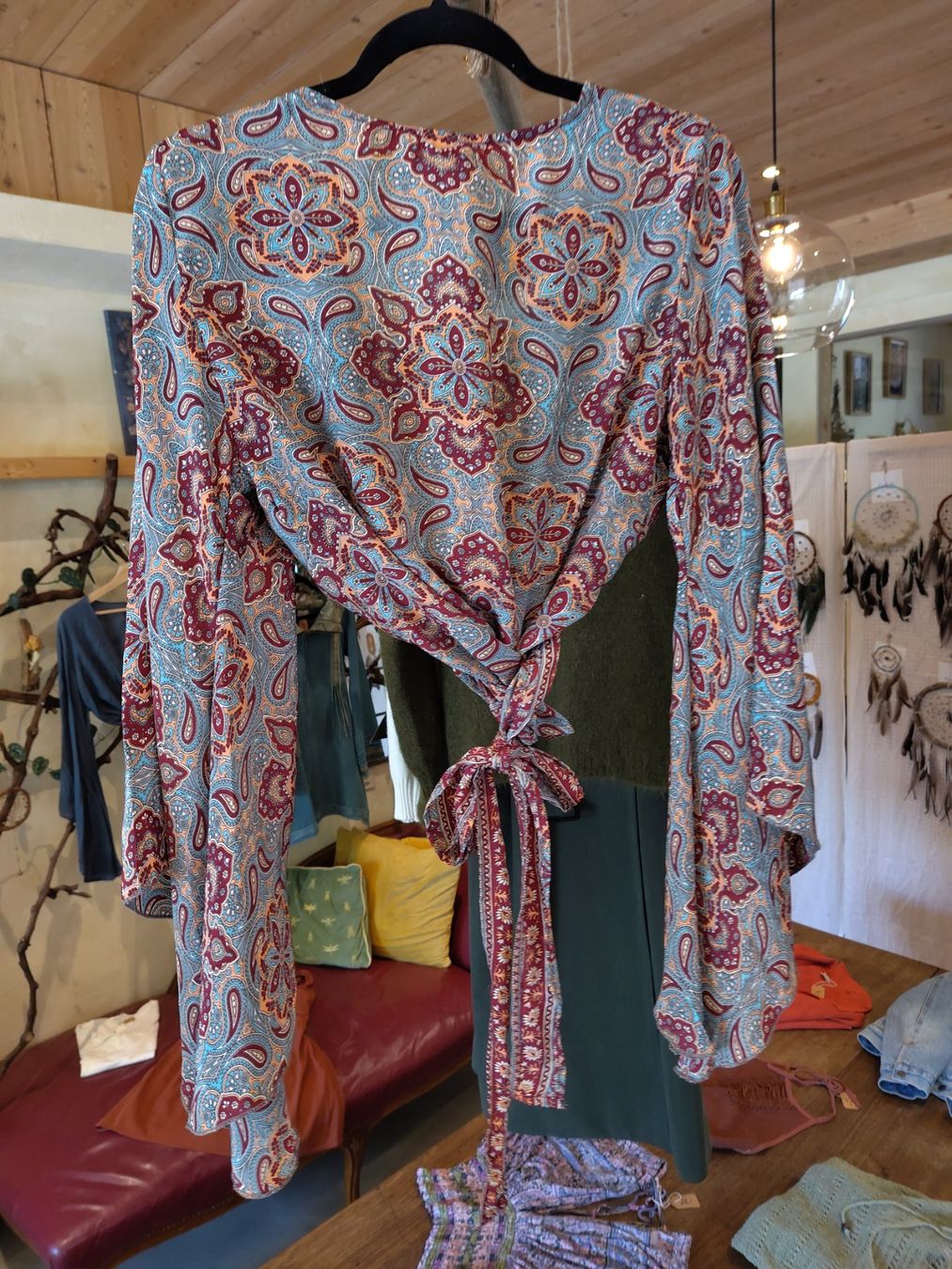 Tuniche: Etnikka wickelbluse seide S-M – Nuovo (secondo la descrizione) da Losone venduto da ell_nora89 1