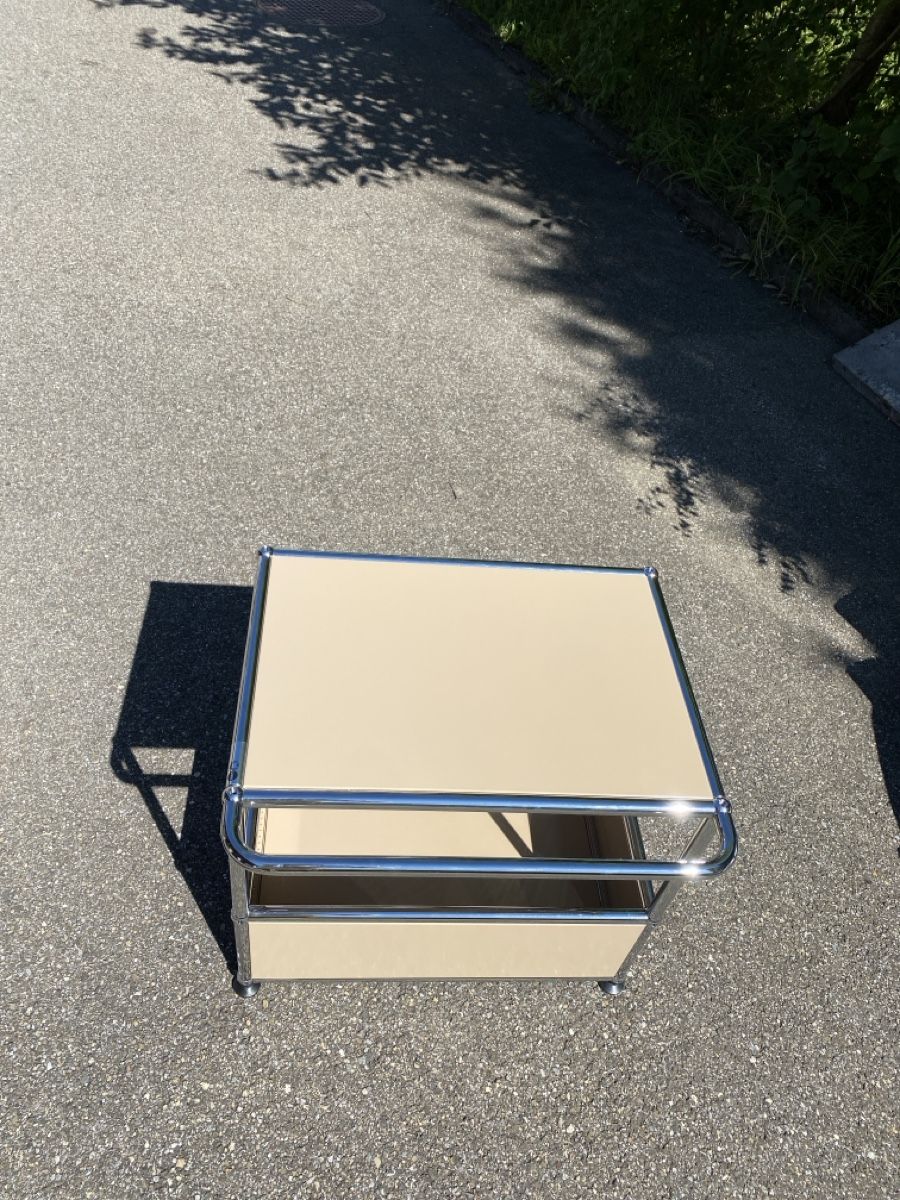 USM Carrelli di servizio: USM Haller - Mini Servierwagen – Nuovo e nell'imballaggio originale da Rikon im Tösstal venduto da Design4Life 2
