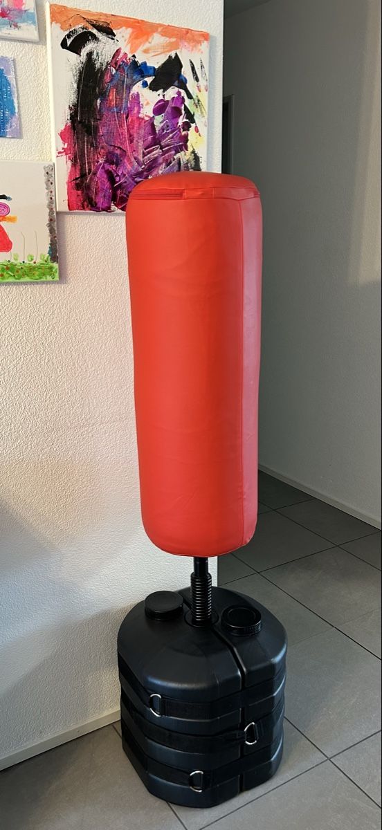 Sacchi da boxe: Boxsack mit Ständer – Usato da Oftringen venduto da egekko