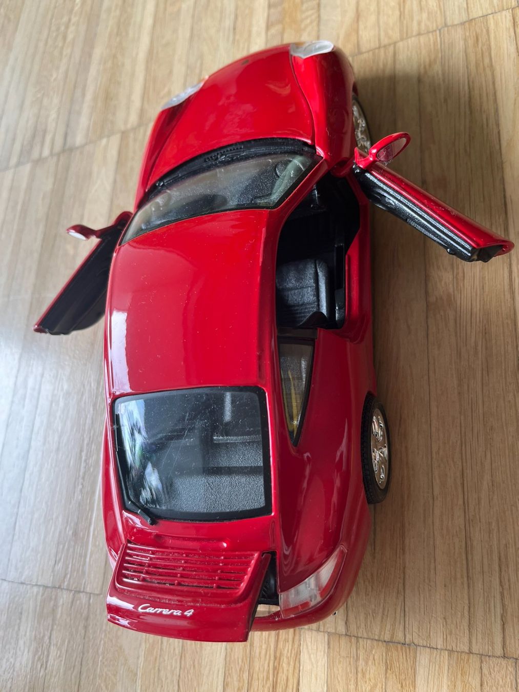 Porsche Modellini d'auto: Bburago Porsche carrera 4 – Usato da Schlieren venduto da con_hdp9 2
