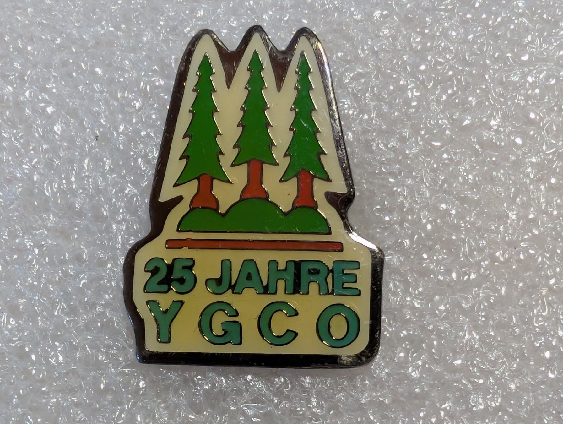 Plaquettes & Badges: Ansteckpin 270: YGCO – D'occasion à Oppligen par Pin-Fall-Shop