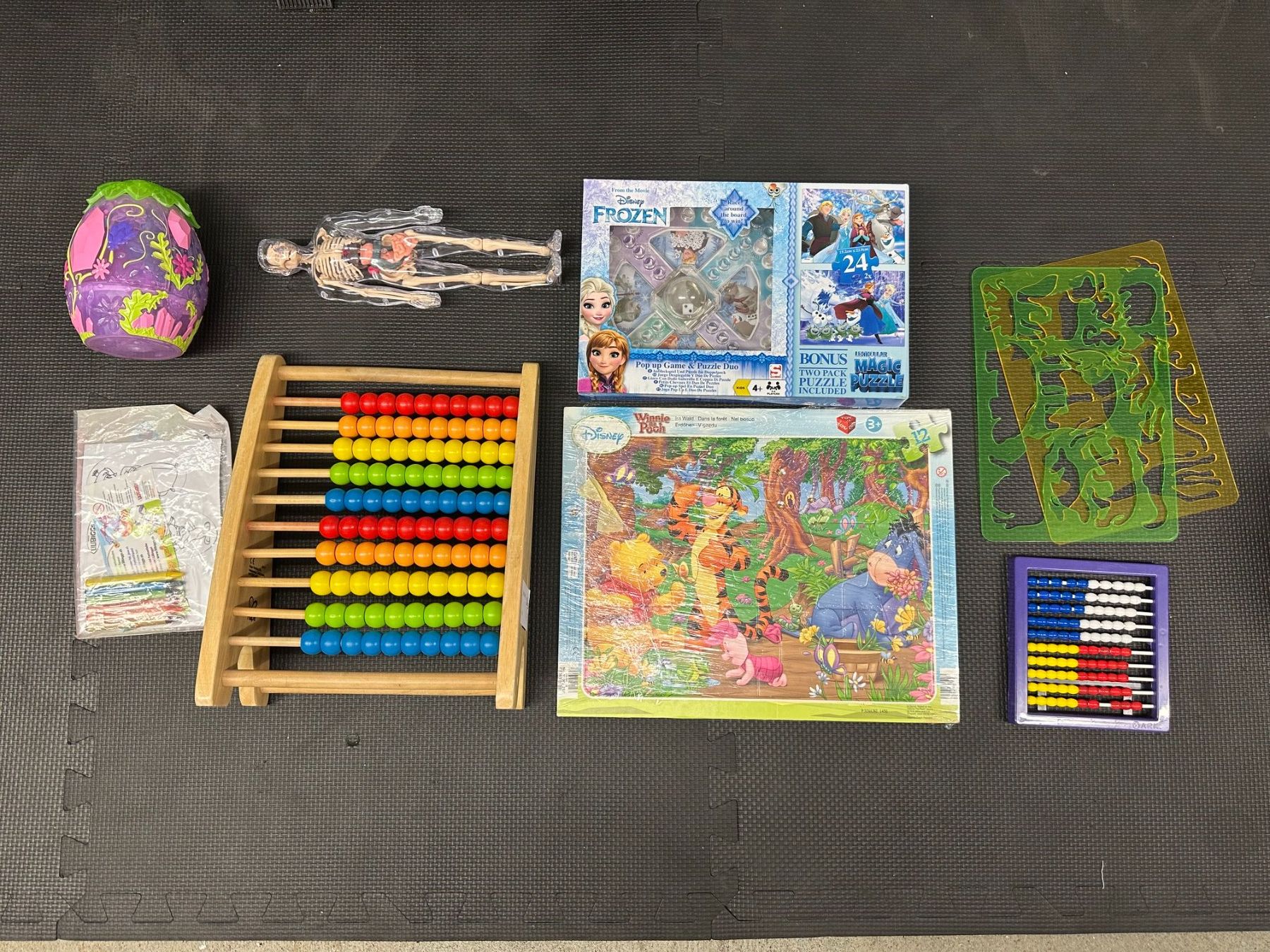 Jouets: Spielzeugpaket – D'occasion à Knonau par Soni2