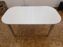 Tisch weiss mit Holzbeinen gebraucht guter Zustand