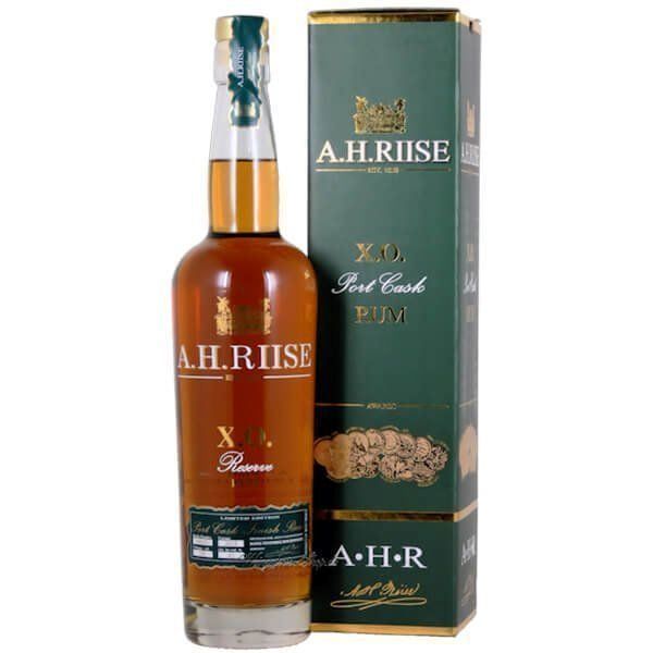Bevande alcoliche: Ah Riise XO Porto finish – Nuovo e nell'imballaggio originale da Le Locle venduto da drinkshop