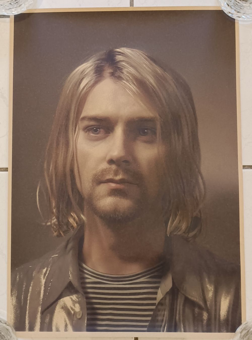 Foto & Immagini: Kurt Cobain Poster A3 Nirvana – Usato da Luzern venduto da cryptonic79