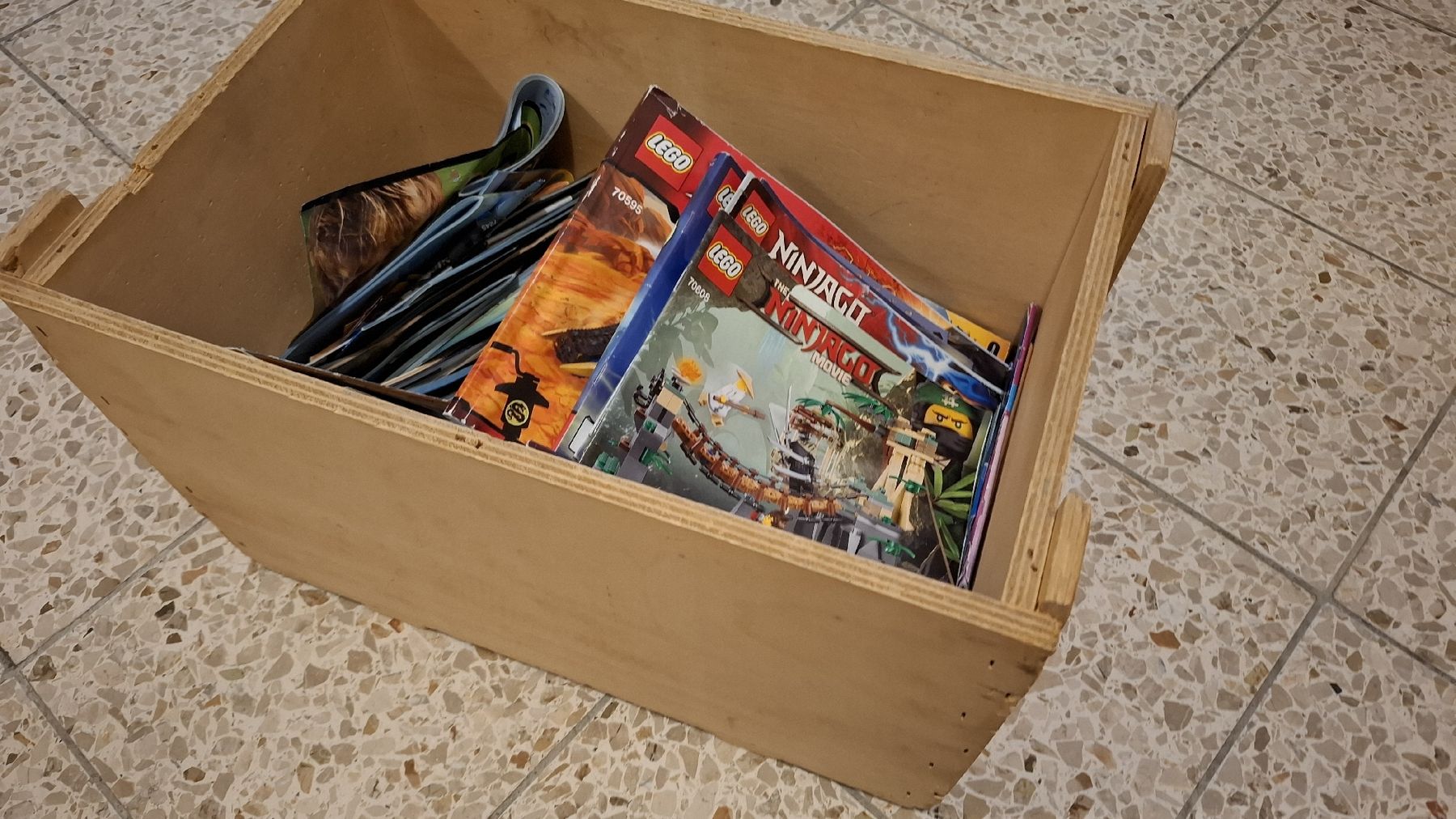 Lego Spielzeuge: Bauanleitungen Lego – Gebraucht aus Siebnen von tzi_j7rx