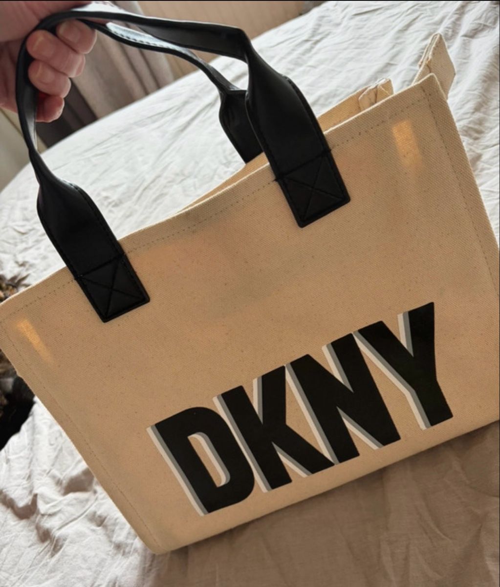 DKNY Taschen für Damen: Dkny Tasche – Gebraucht aus Basel von Brunner.T 1