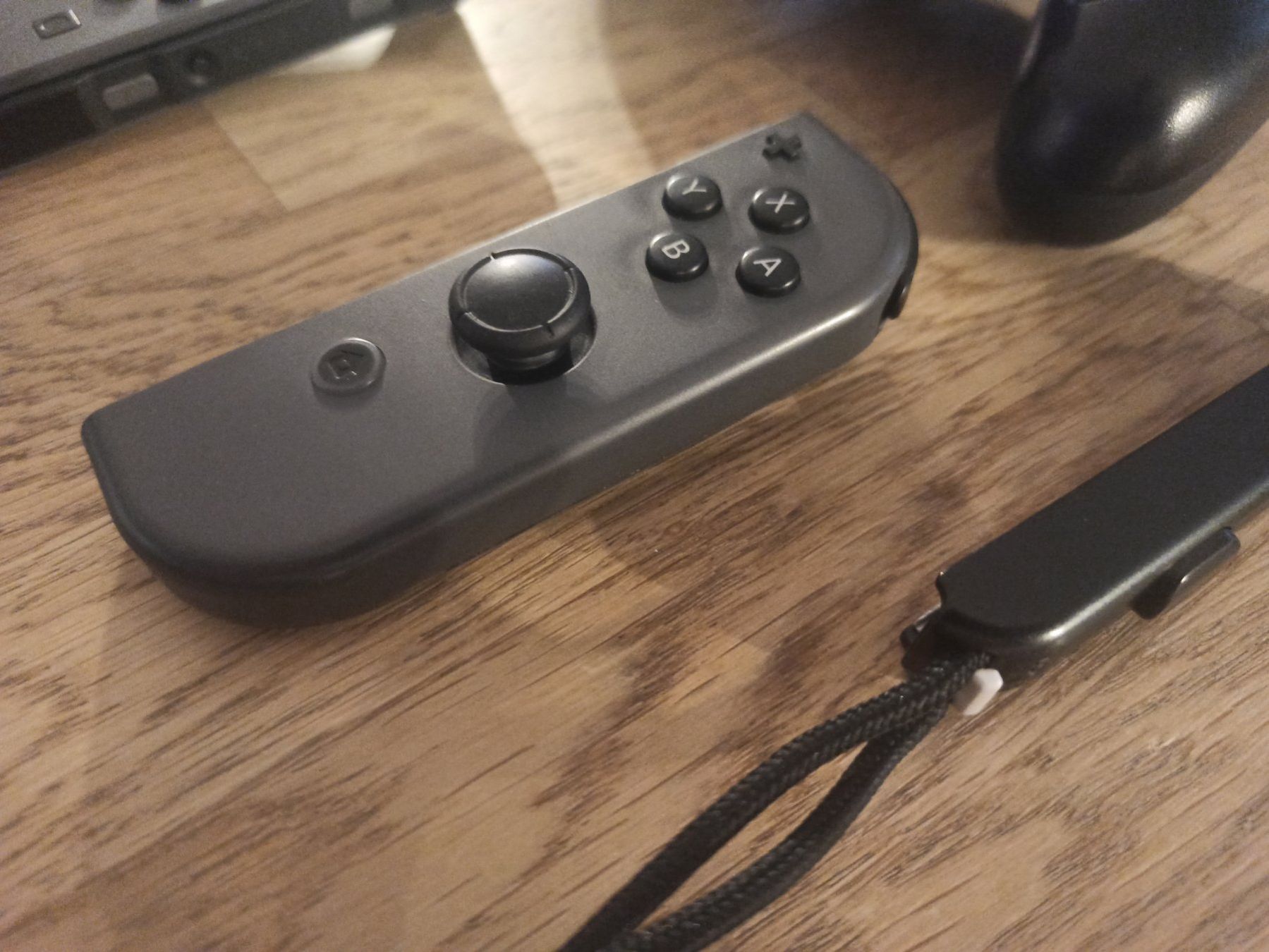 Nintendo Controller: Original Nintendo Switch Joy-Con Set (Grau) mit PowerA Grip – Gebraucht aus Oberweningen von mar_87mx 6