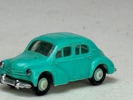 GB1- Norev Renault 4 CV lichtgrün Metallmodell